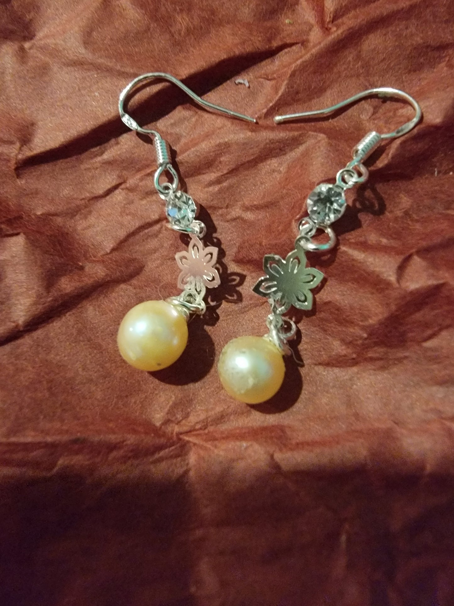 Dangling Pearl Jewelry