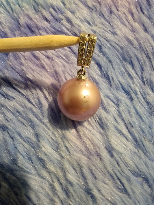 Beautiful Elegant Silver Pendant with Edison Pearl
